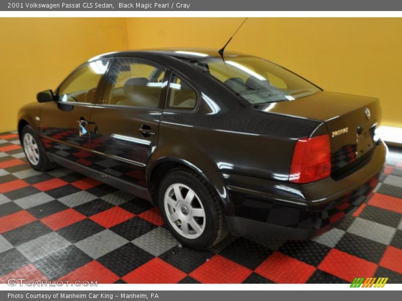 Black Magic Pearl / Gray 2001 Volkswagen Passat GLS Sedan