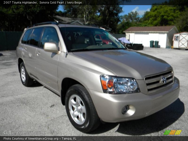 Sonora Gold Pearl / Ivory Beige 2007 Toyota Highlander
