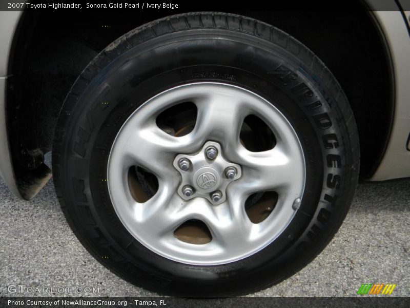 Sonora Gold Pearl / Ivory Beige 2007 Toyota Highlander