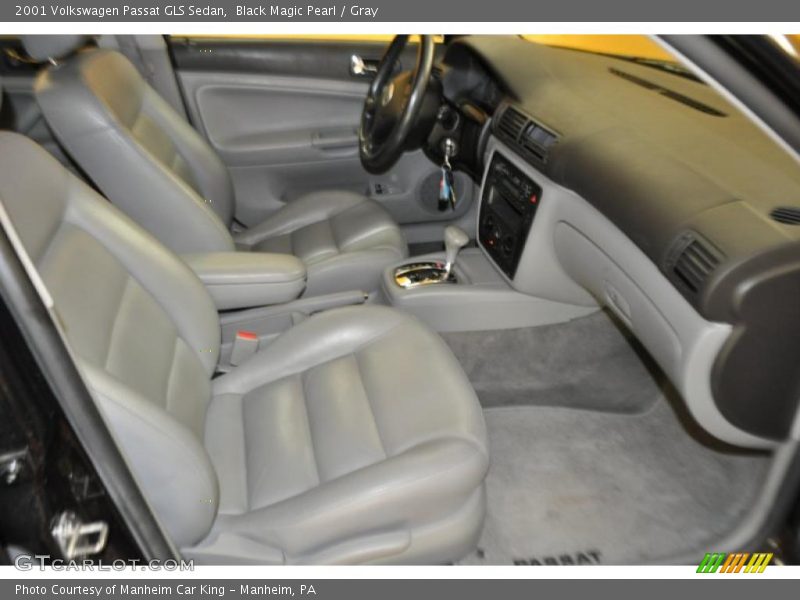 Black Magic Pearl / Gray 2001 Volkswagen Passat GLS Sedan