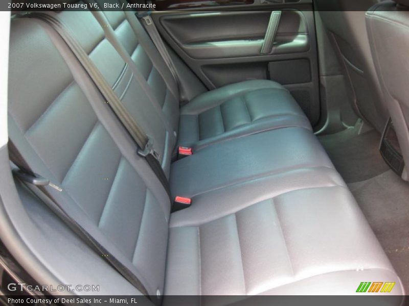 Black / Anthracite 2007 Volkswagen Touareg V6