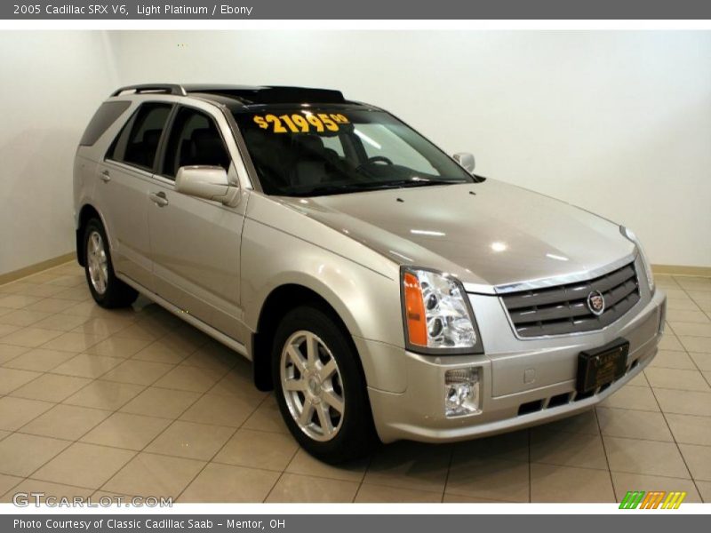 Light Platinum / Ebony 2005 Cadillac SRX V6