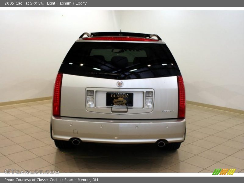 Light Platinum / Ebony 2005 Cadillac SRX V6