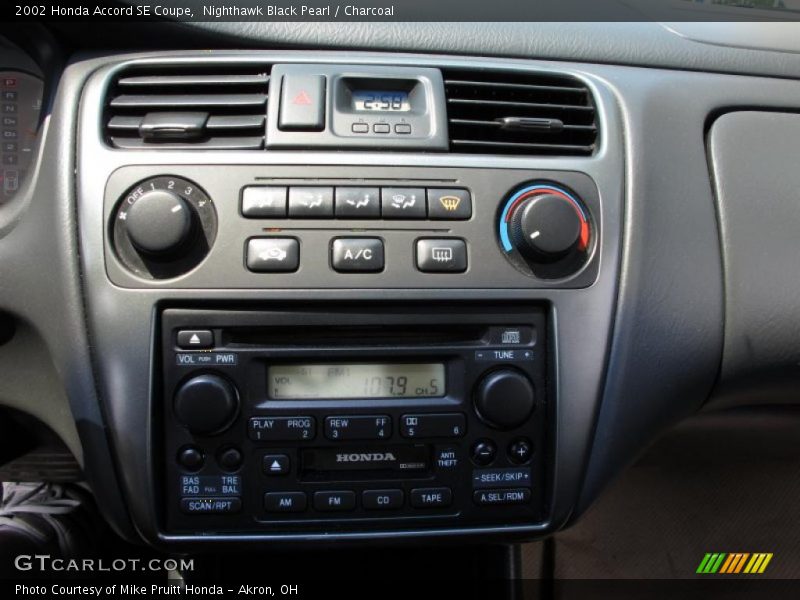 Nighthawk Black Pearl / Charcoal 2002 Honda Accord SE Coupe