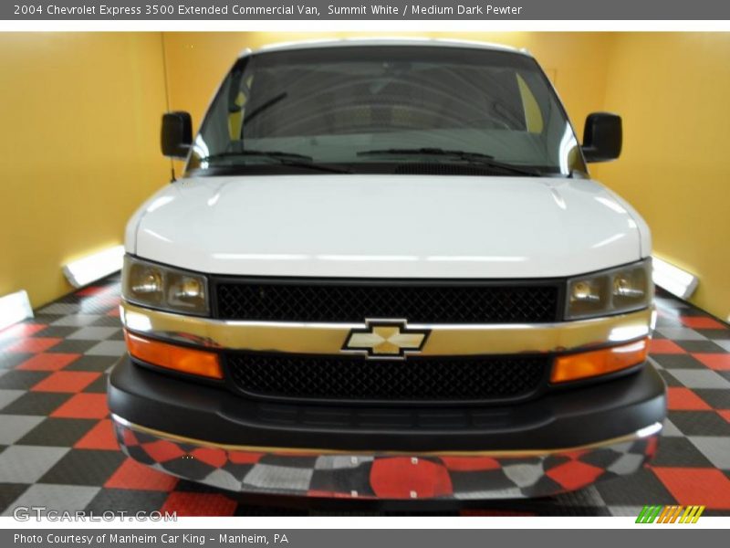 Summit White / Medium Dark Pewter 2004 Chevrolet Express 3500 Extended Commercial Van