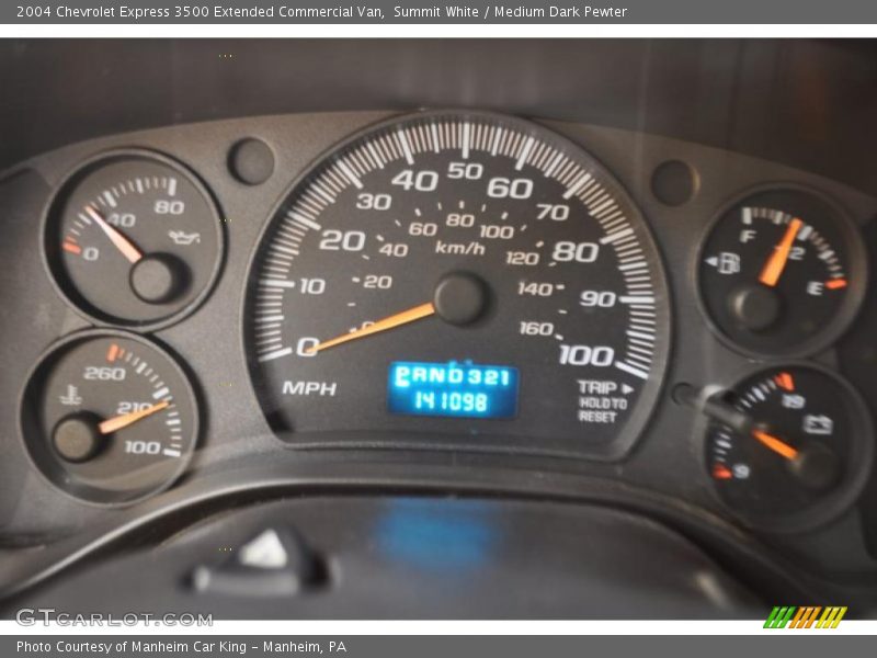 Summit White / Medium Dark Pewter 2004 Chevrolet Express 3500 Extended Commercial Van