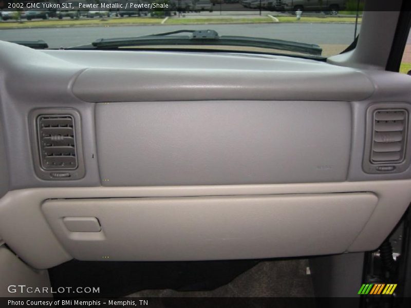 Pewter Metallic / Pewter/Shale 2002 GMC Yukon SLT