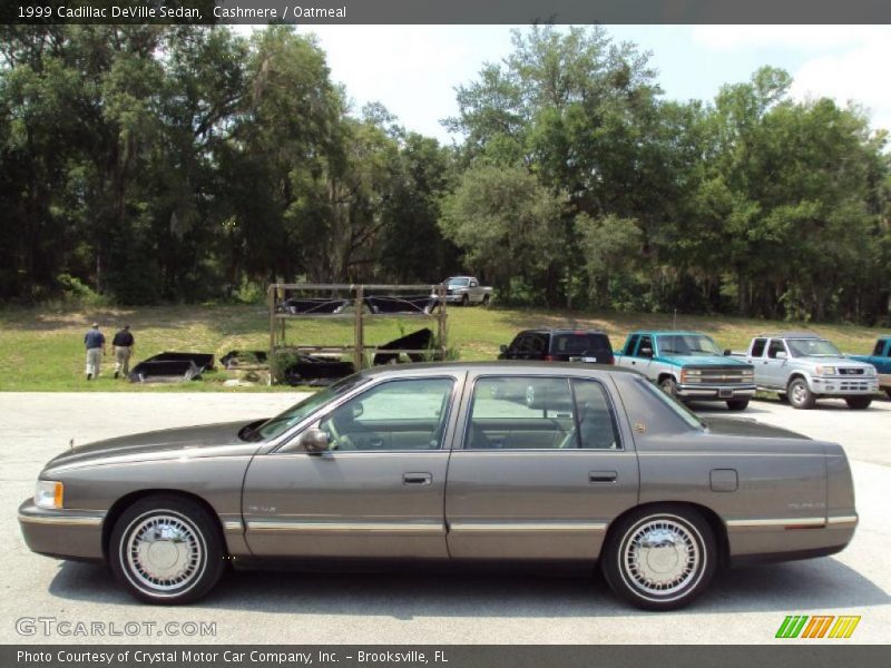 Cashmere / Oatmeal 1999 Cadillac DeVille Sedan