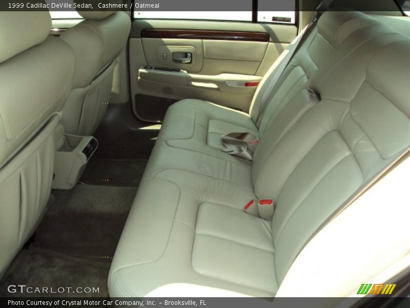 Cashmere / Oatmeal 1999 Cadillac DeVille Sedan