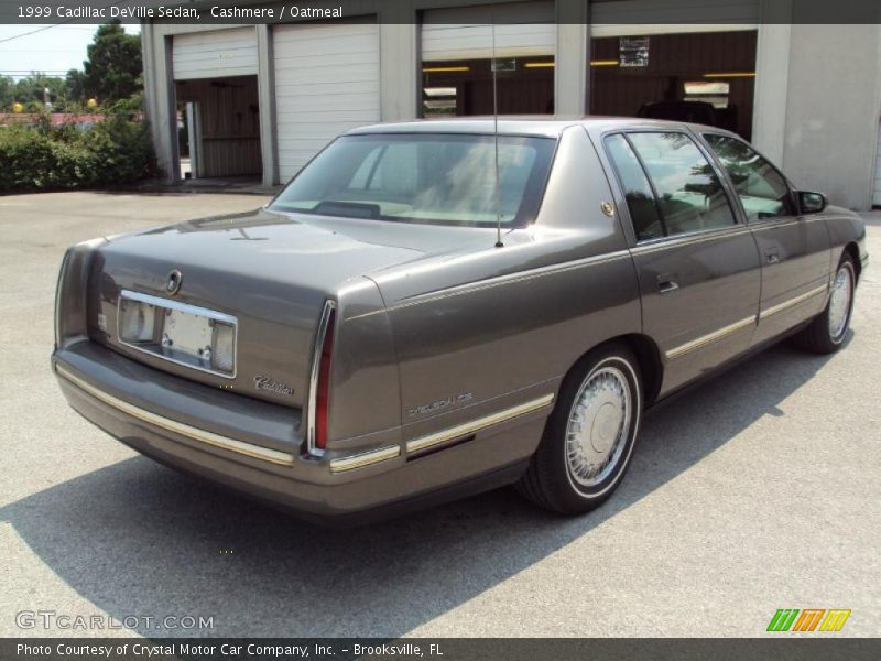 Cashmere / Oatmeal 1999 Cadillac DeVille Sedan