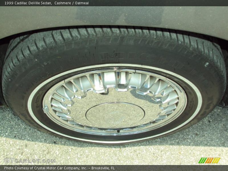 Cashmere / Oatmeal 1999 Cadillac DeVille Sedan