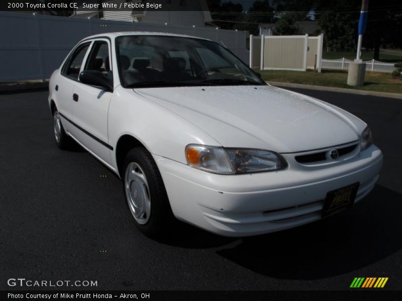 Super White / Pebble Beige 2000 Toyota Corolla CE