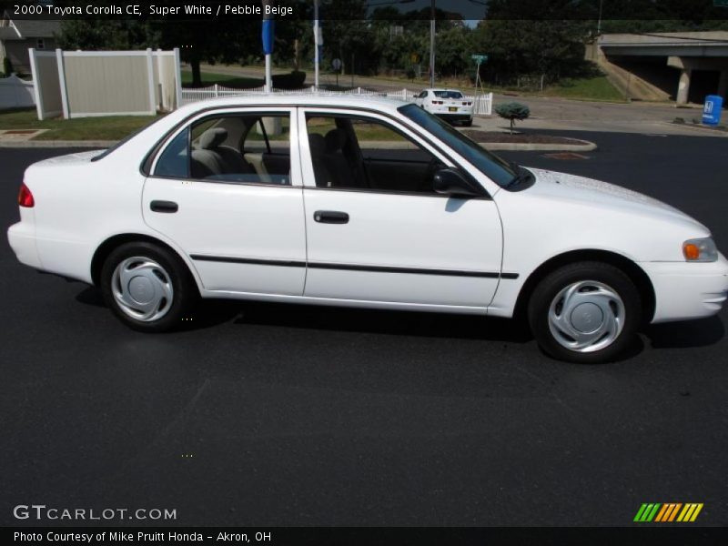 Super White / Pebble Beige 2000 Toyota Corolla CE