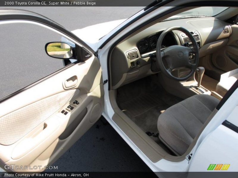 Super White / Pebble Beige 2000 Toyota Corolla CE