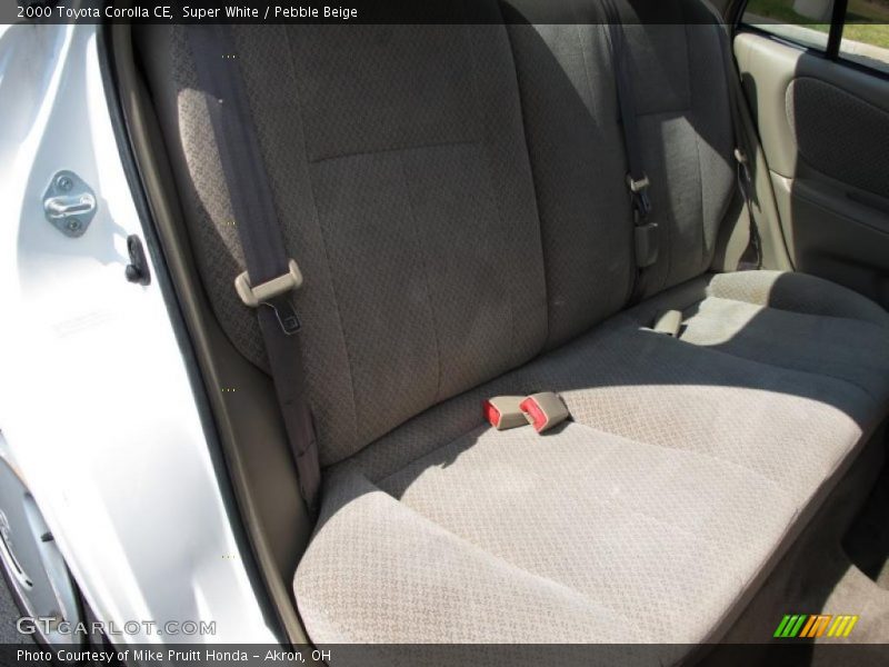 Super White / Pebble Beige 2000 Toyota Corolla CE