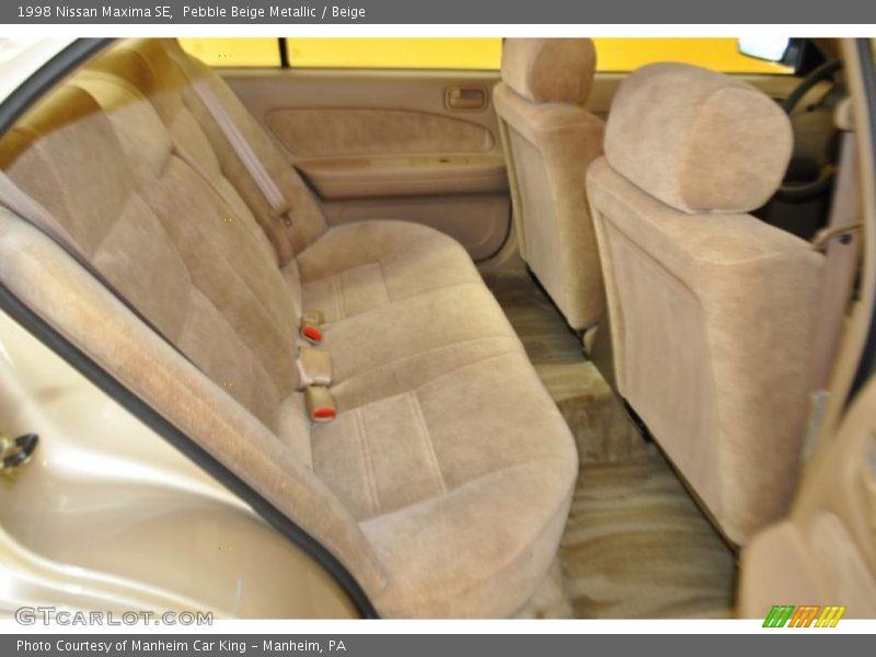 Pebble Beige Metallic / Beige 1998 Nissan Maxima SE