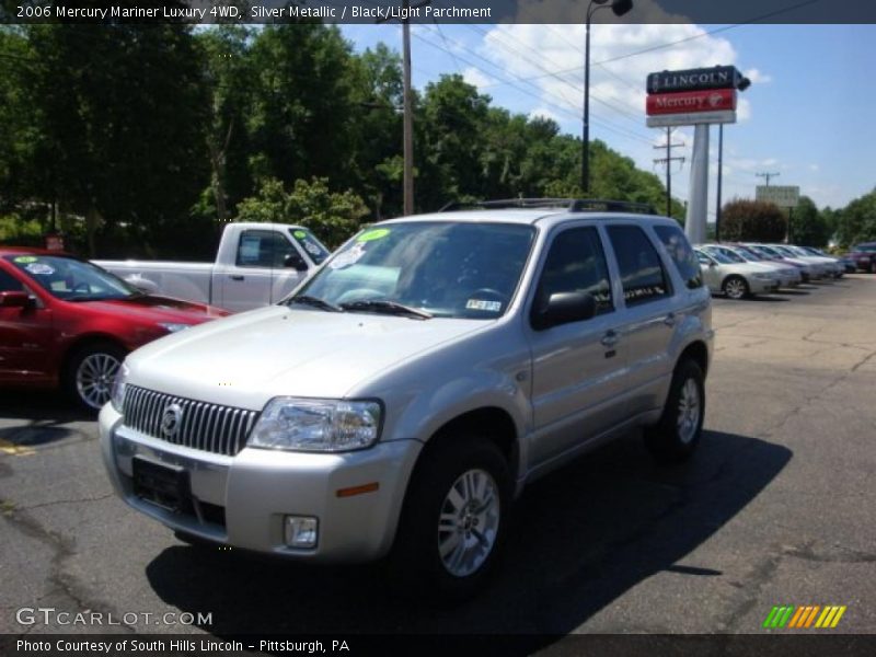 Silver Metallic / Black/Light Parchment 2006 Mercury Mariner Luxury 4WD