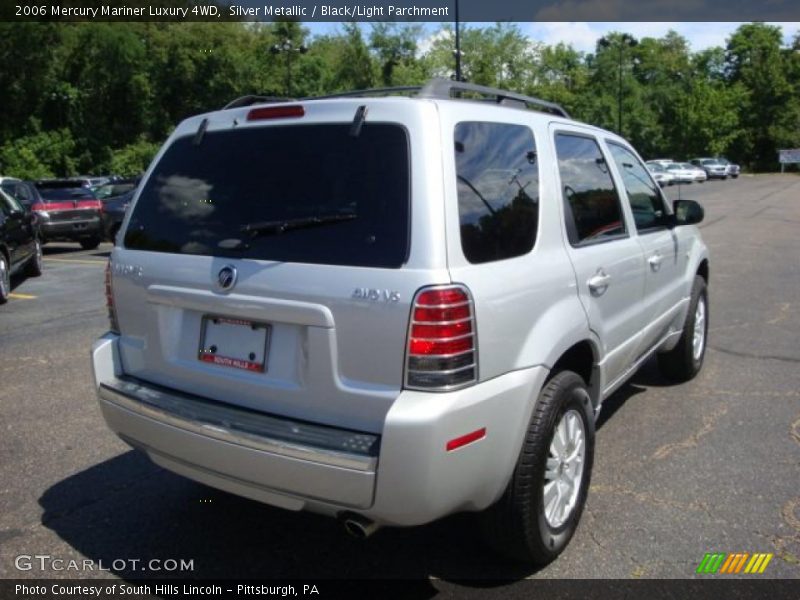 Silver Metallic / Black/Light Parchment 2006 Mercury Mariner Luxury 4WD