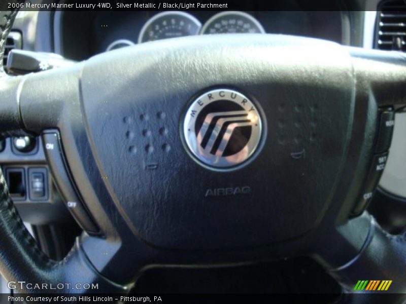 Silver Metallic / Black/Light Parchment 2006 Mercury Mariner Luxury 4WD