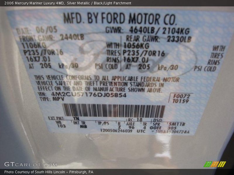 Silver Metallic / Black/Light Parchment 2006 Mercury Mariner Luxury 4WD