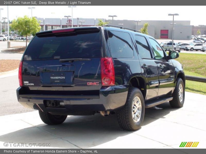 Deep Blue Metallic / Light Titanium 2007 GMC Yukon SLE