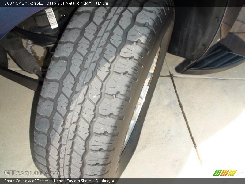 Deep Blue Metallic / Light Titanium 2007 GMC Yukon SLE