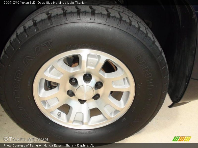 Deep Blue Metallic / Light Titanium 2007 GMC Yukon SLE