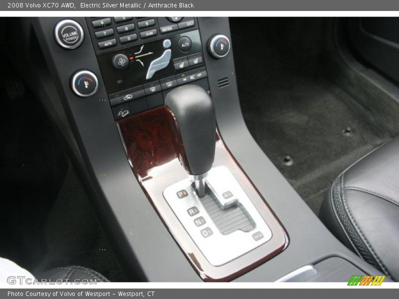 Electric Silver Metallic / Anthracite Black 2008 Volvo XC70 AWD