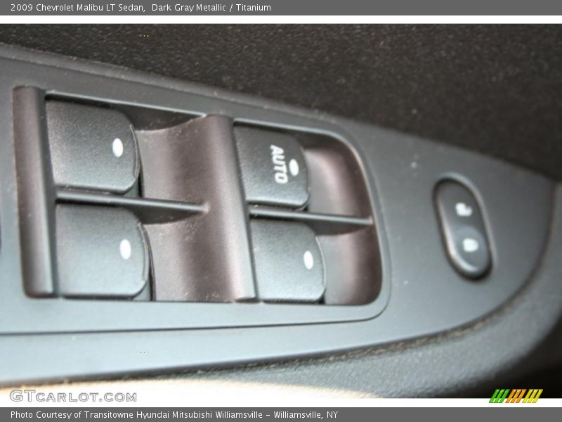 Dark Gray Metallic / Titanium 2009 Chevrolet Malibu LT Sedan