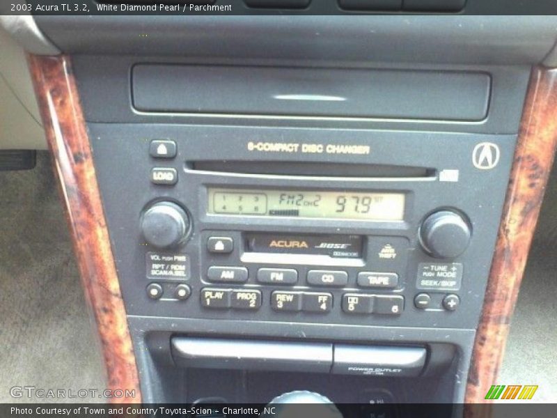 White Diamond Pearl / Parchment 2003 Acura TL 3.2