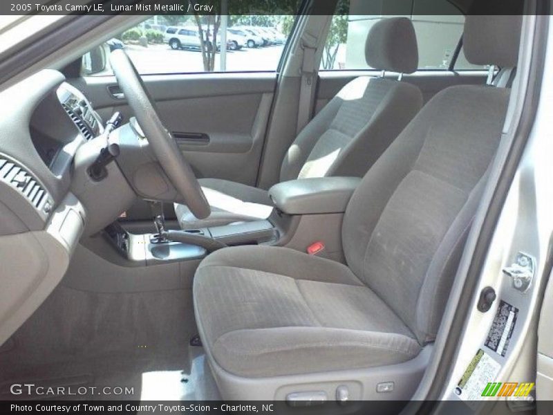 Lunar Mist Metallic / Gray 2005 Toyota Camry LE