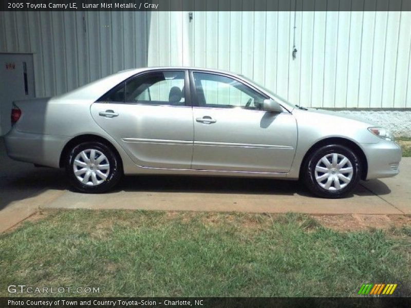 Lunar Mist Metallic / Gray 2005 Toyota Camry LE