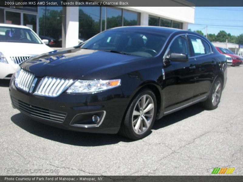 Tuxedo Black Metallic / Charcoal Black 2009 Lincoln MKS AWD Sedan