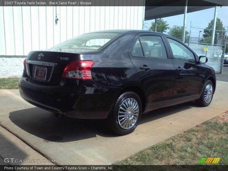 Black Sand Pearl / Bisque 2007 Toyota Yaris Sedan