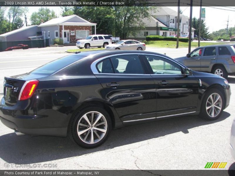 Tuxedo Black Metallic / Charcoal Black 2009 Lincoln MKS AWD Sedan