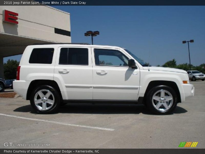 Stone White / Dark Slate Gray 2010 Jeep Patriot Sport