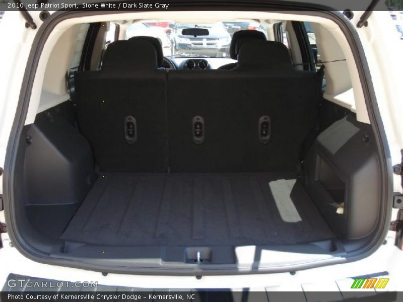 Stone White / Dark Slate Gray 2010 Jeep Patriot Sport