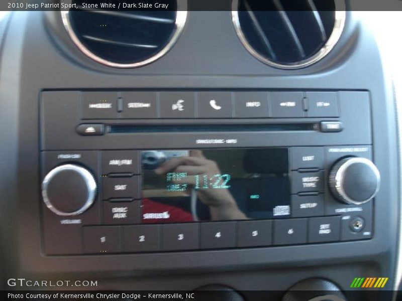 Stone White / Dark Slate Gray 2010 Jeep Patriot Sport