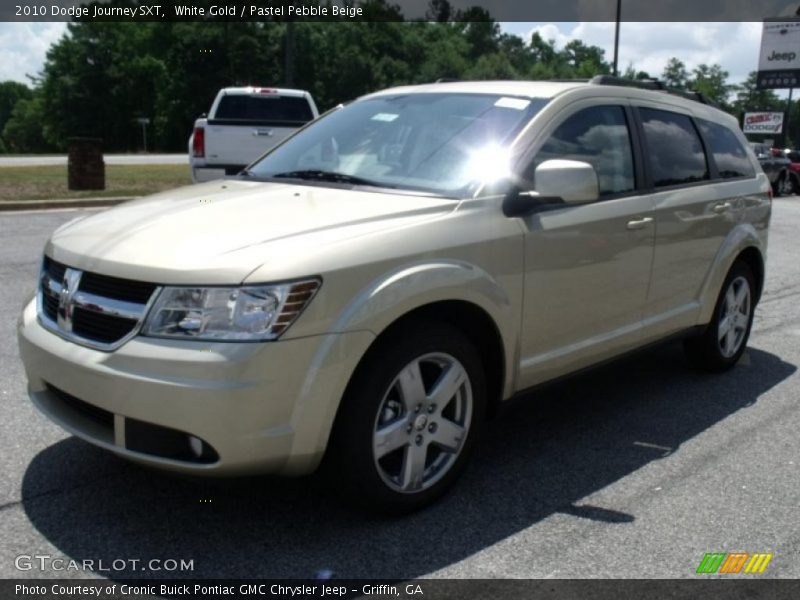 White Gold / Pastel Pebble Beige 2010 Dodge Journey SXT