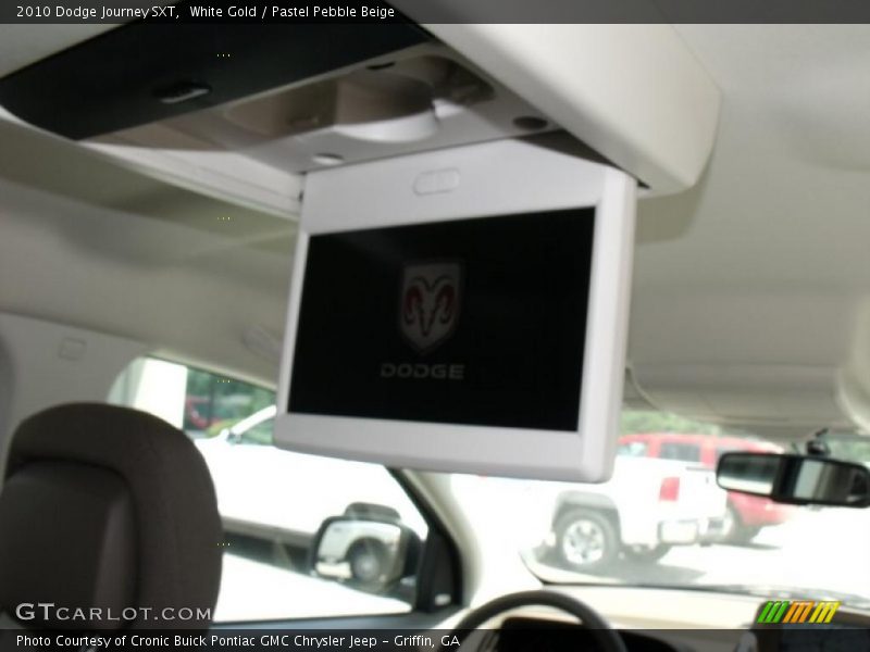 White Gold / Pastel Pebble Beige 2010 Dodge Journey SXT