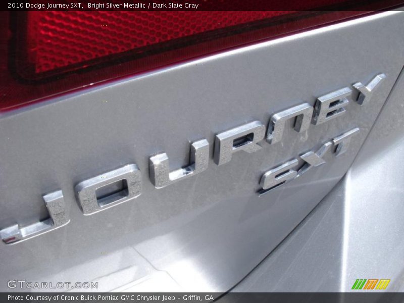 Bright Silver Metallic / Dark Slate Gray 2010 Dodge Journey SXT