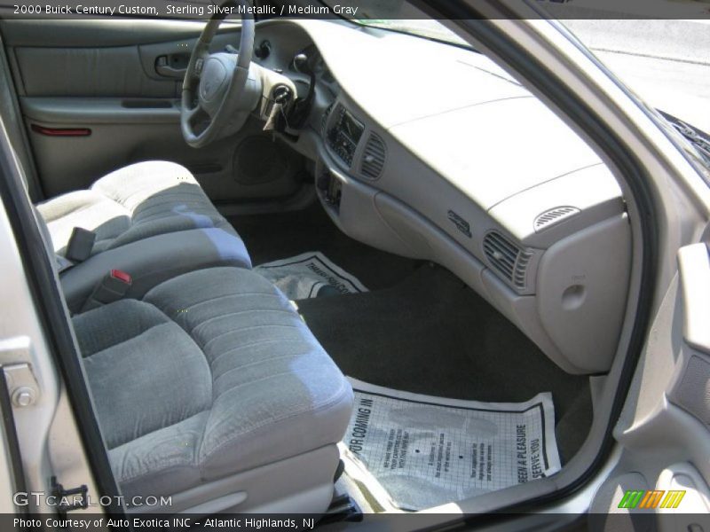 Sterling Silver Metallic / Medium Gray 2000 Buick Century Custom