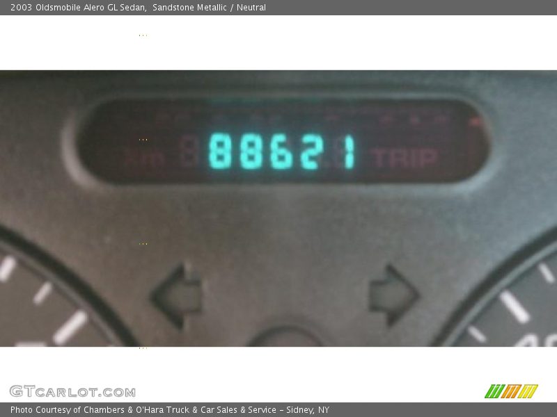 Sandstone Metallic / Neutral 2003 Oldsmobile Alero GL Sedan