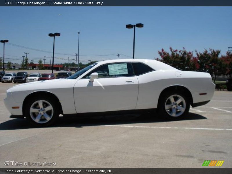 Stone White / Dark Slate Gray 2010 Dodge Challenger SE