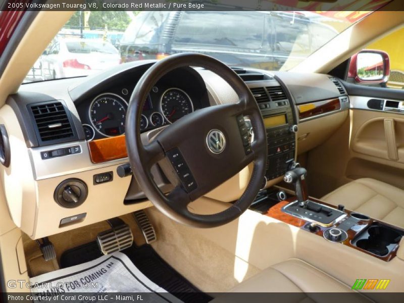 Colorado Red Metallic / Pure Beige 2005 Volkswagen Touareg V8