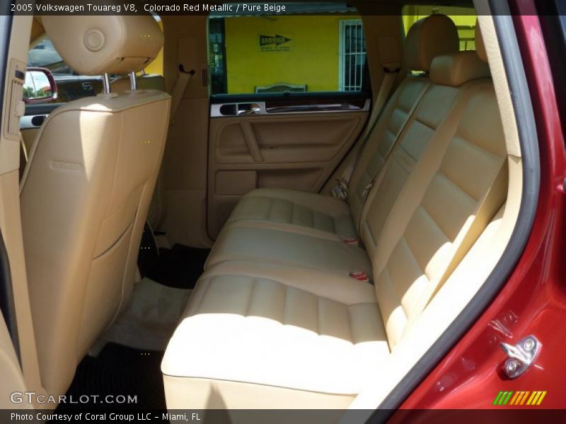 Colorado Red Metallic / Pure Beige 2005 Volkswagen Touareg V8