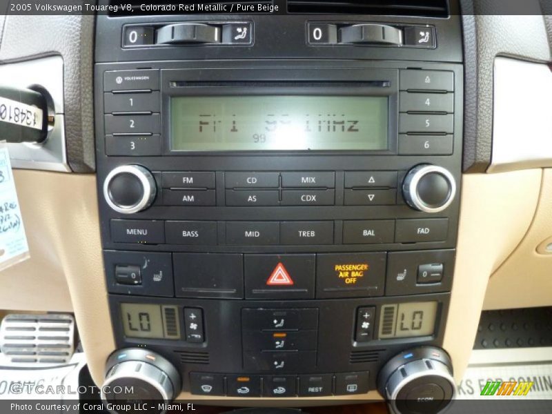 Colorado Red Metallic / Pure Beige 2005 Volkswagen Touareg V8