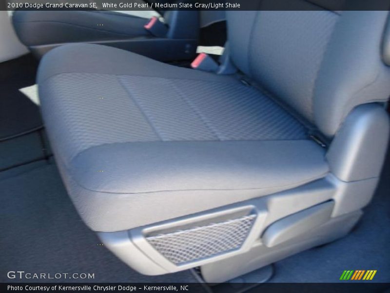 White Gold Pearl / Medium Slate Gray/Light Shale 2010 Dodge Grand Caravan SE