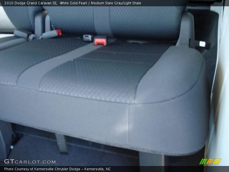 White Gold Pearl / Medium Slate Gray/Light Shale 2010 Dodge Grand Caravan SE