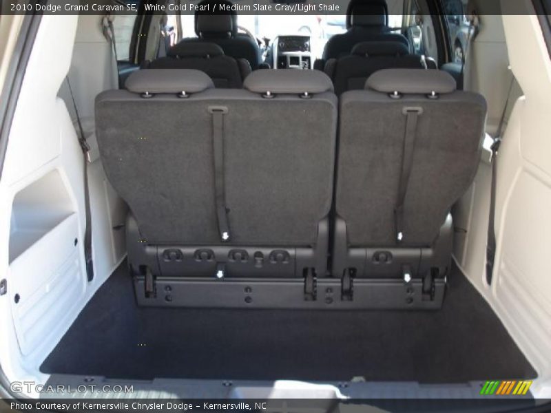 White Gold Pearl / Medium Slate Gray/Light Shale 2010 Dodge Grand Caravan SE